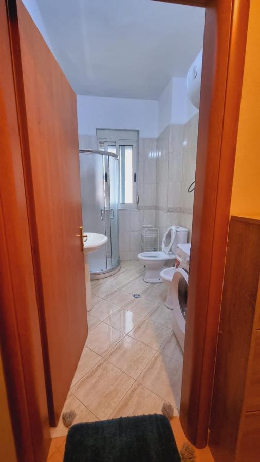 Liqeni Thate, Tirane Apartment Екстериор снимка